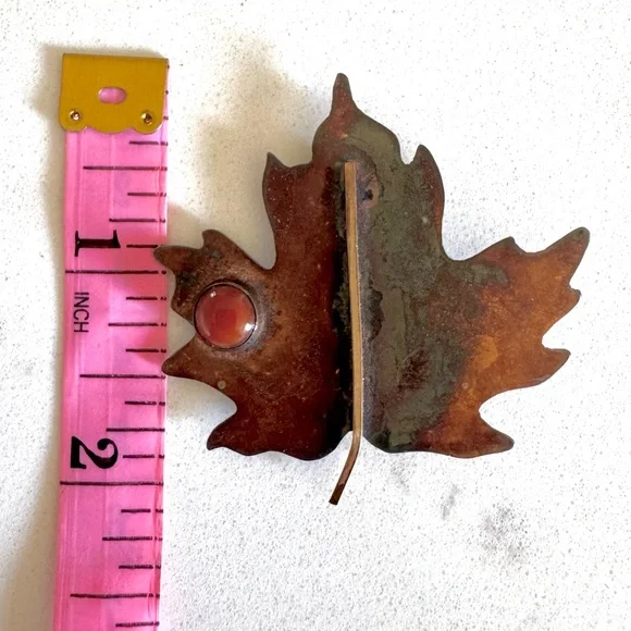 Leaf-Shaped Oxidized Sterling Jewelry Set with Red Stone Accents - Picture 5 of 8